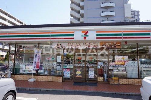 コンビニ　セブン‐イレブン 福岡井尻３丁目店（コンビニ）まで400m