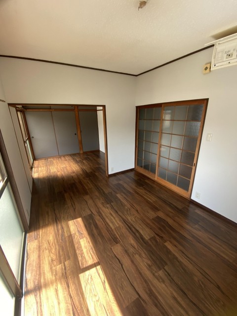 箱田借家の居間写真