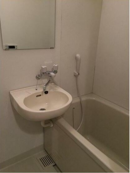バス・シャワールーム　他のお部屋の参考写真となります。