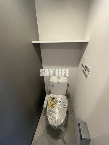 レジュールアッシュ緑橋駅前のトイレ写真
