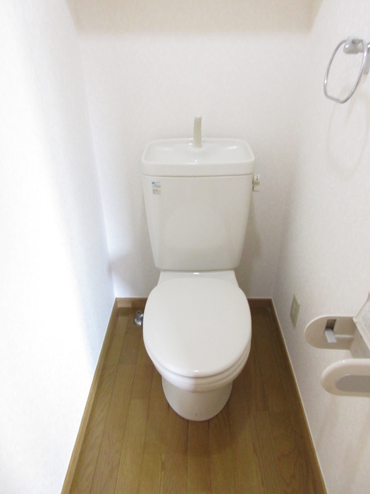 プリムヴェール弐番館のトイレ写真