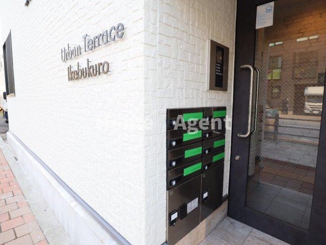 ＪＲ山手線 池袋駅 徒歩10分 4階建 築8年の外観写真