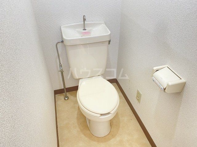 朝日チェリーヒルズ上野町のトイレ写真