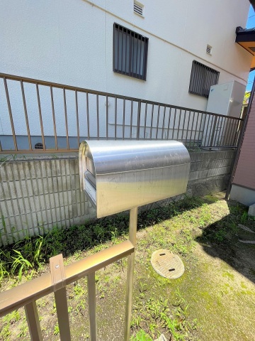 コンビニ　ファミリーマート矢野ニュータウン店（コンビニ）まで285m