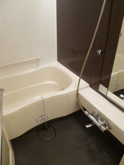 バス・シャワールーム　バス※別部屋参考写真