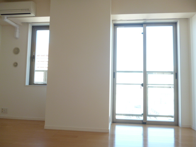 居室・リビング　内観※別部屋参考写真