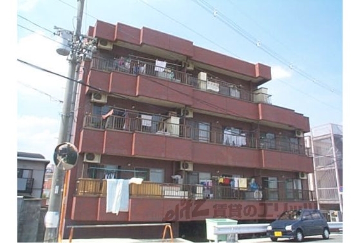 京都市西京区桂徳大寺町のマンションの建物外観