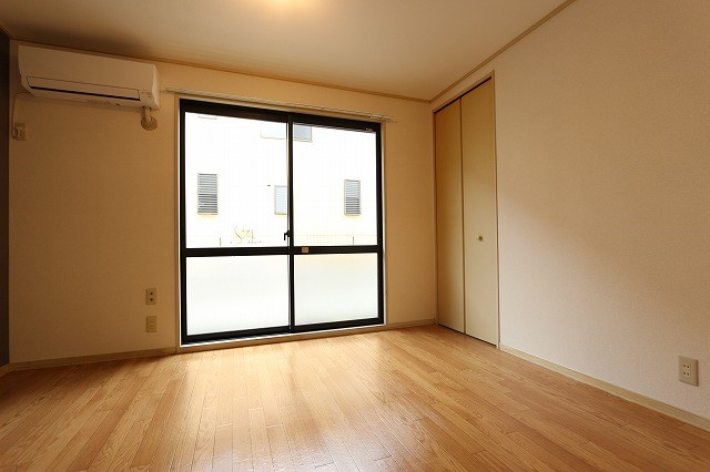 居室・リビング　日当たり良好