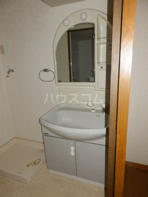 【名古屋市緑区細口のマンションの洗面設備】
