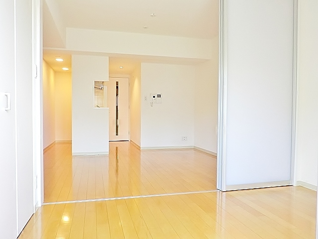 居室・リビング　ＬＤＫ・フローリング