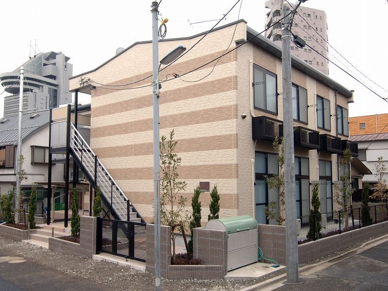 文京区小石川のアパートの建物外観