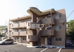 鹿児島市小原町のマンションの建物外観