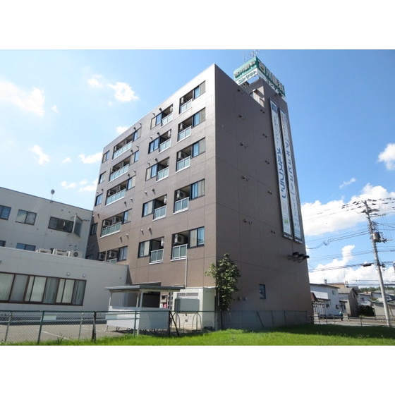 北見市公園町のマンションの建物外観