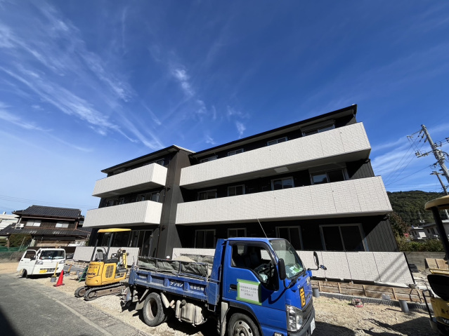 【下関市一の宮町のアパートの建物外観】