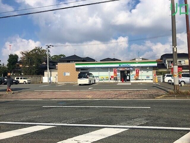 【春日市小倉のアパートのコンビニ】