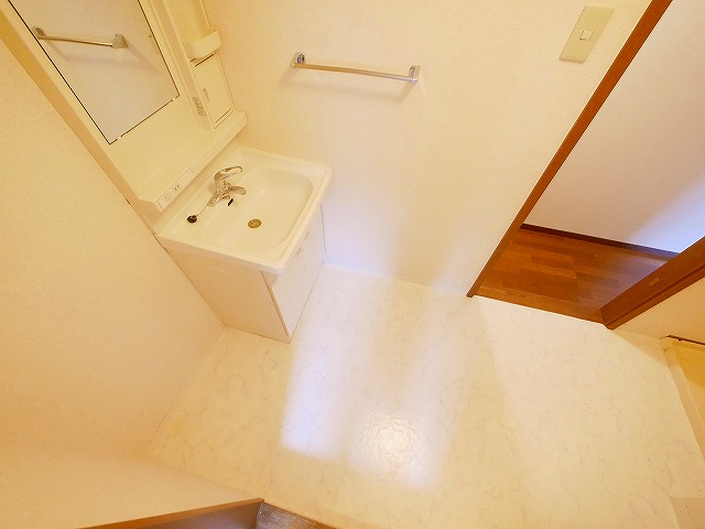 洗面設備　忙しい朝には欠かせない洗面所です