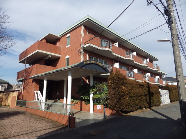 八王子市中野町のマンションの建物外観