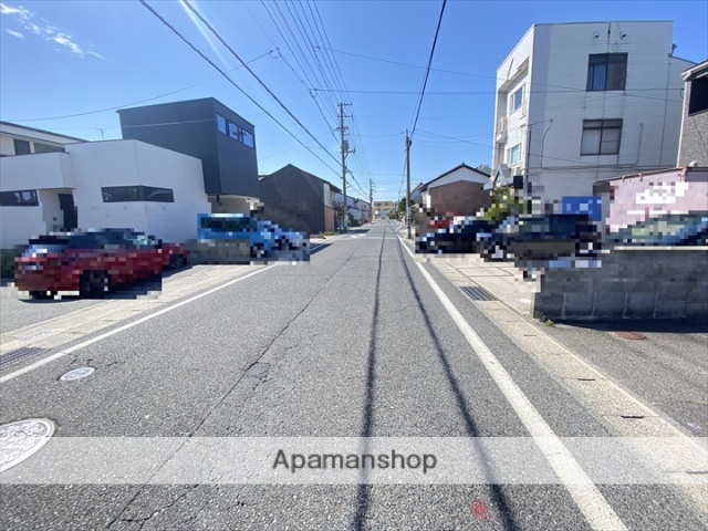 その他　前面道路（その他）まで0m