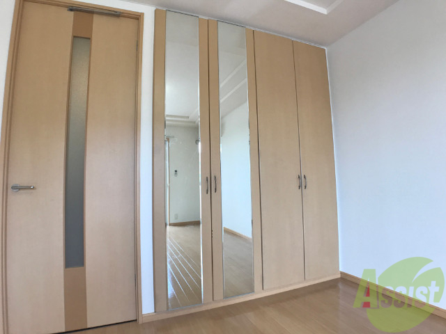 収納　収納場所です。お荷物やお洋服はこちらへ。