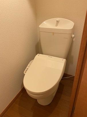 トイレ　備品や設備仕様は号室等により異なるため現地をご確認ください。