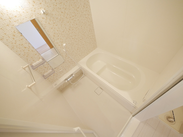 バス・シャワールーム　★人気の一坪バスで思い切り手足を伸ばせますよ★