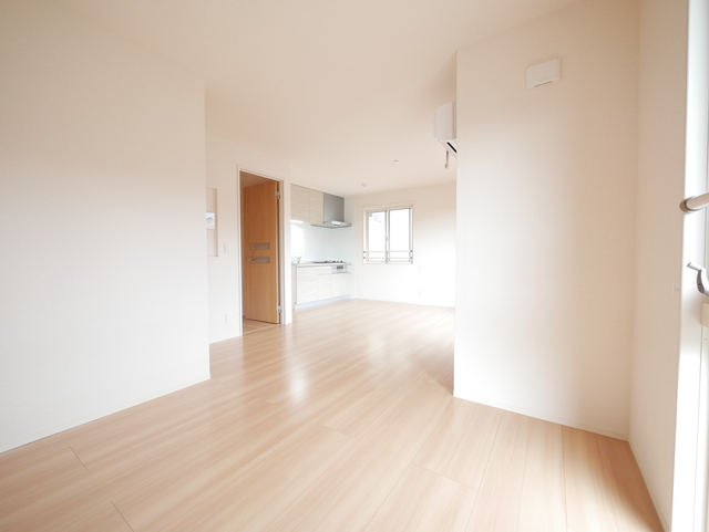 その他部屋・スペース　★フローリングのきれいなお部屋です★