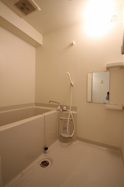 バス・シャワールーム　同物件別室です。