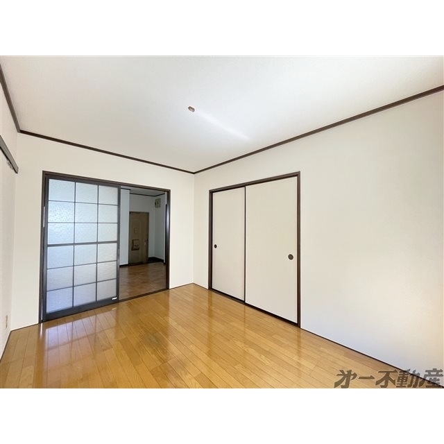 居室・リビング　洋室