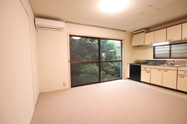 居室・リビング　２０２５年９月２０日　撮影