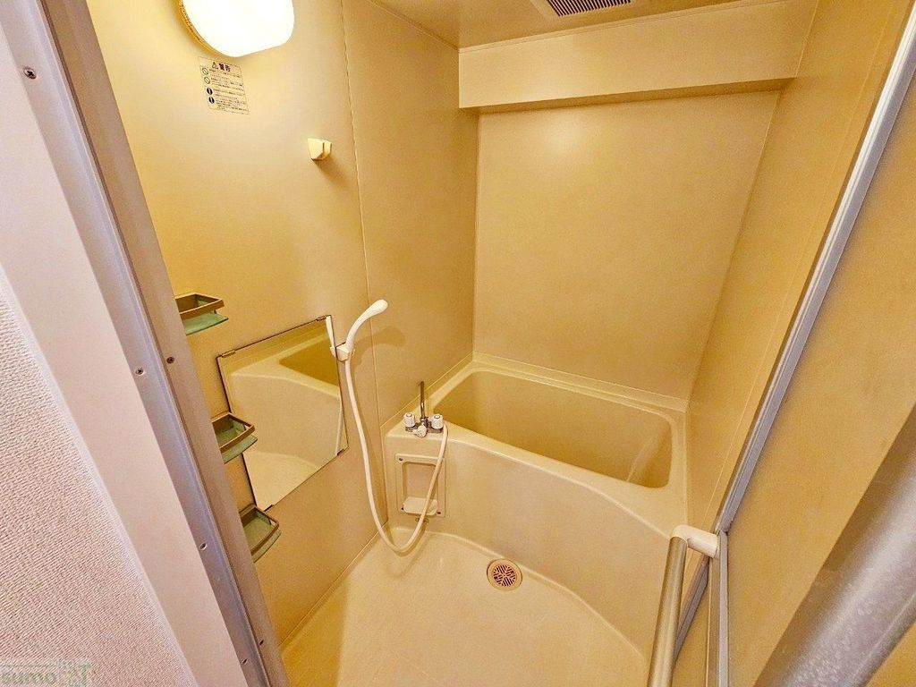 バス・シャワールーム　バス