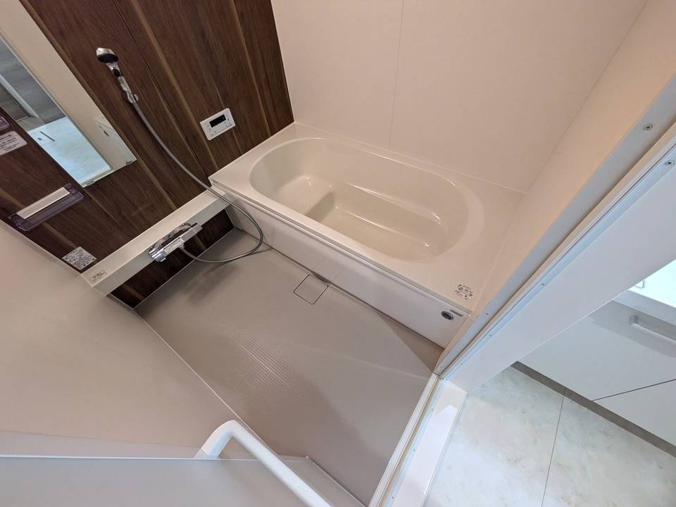 バス・シャワールーム　浴室