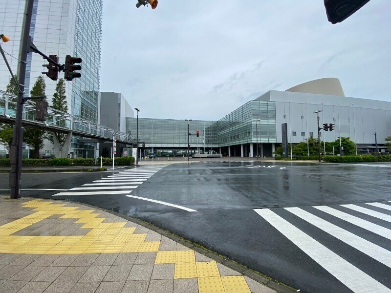 ショッピングセンター　朱鷺メッセ（ショッピングセンター）まで1403m