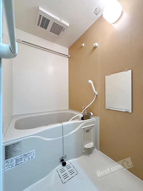 バス・シャワールーム　浴室換気乾燥機で急ぎのお洗濯もＯＫ♪