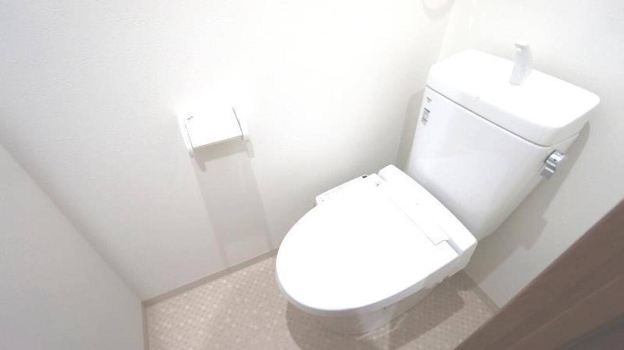 トイレ　トイレ