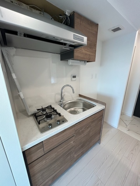 キッチン　浄水器、２口コンロ