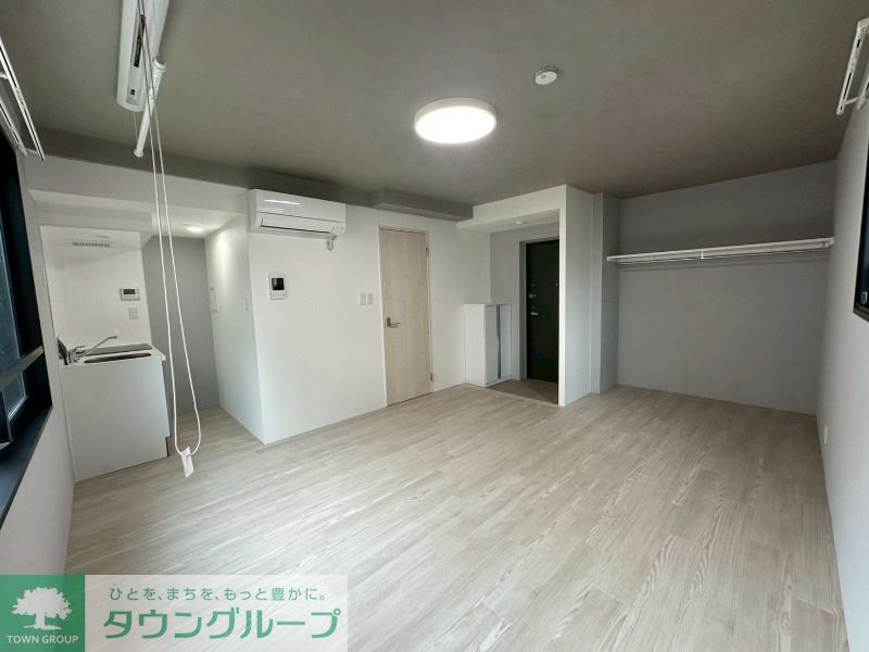 居室・リビング　※別部屋参考写真