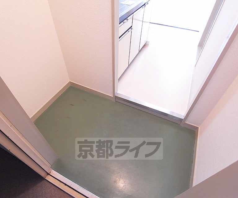 玄関　玄関スペースにはシューズボックスも置けそうです！