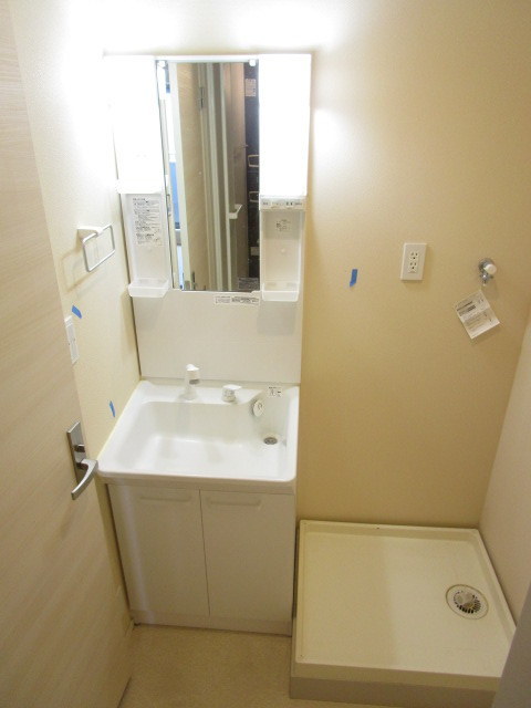 洗面設備　★独立洗面台★室内洗濯機置場★