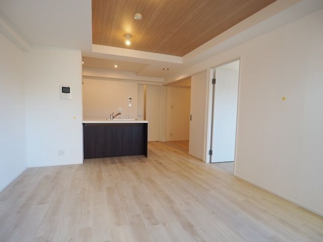 居室・リビング　☆明るいリビング☆