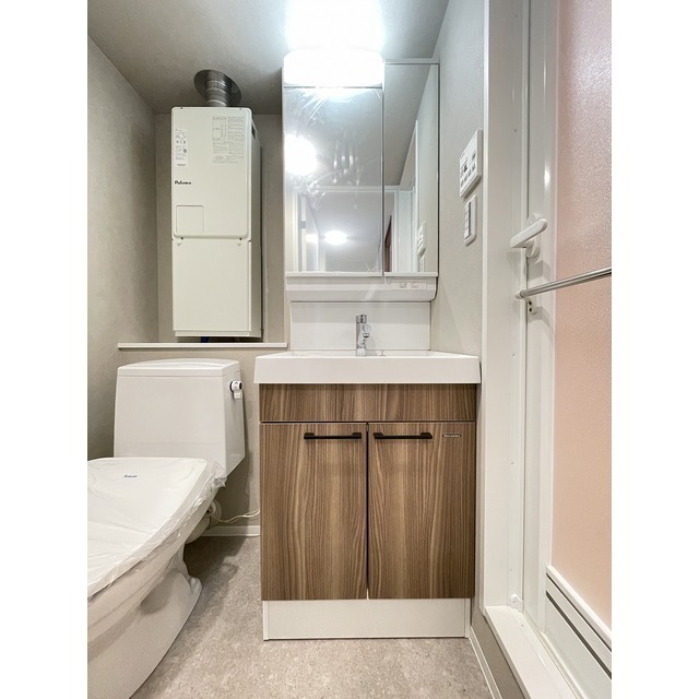 洗面設備　※別室参考写真