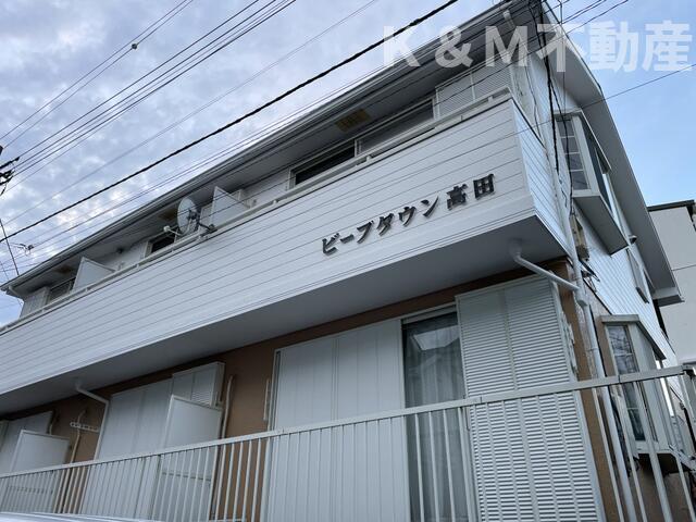 建物外観　落ち着いた雰囲気の外観です