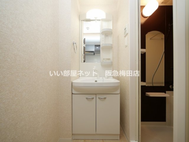 洗面設備　画像と現状が異なる場合は現状優先となります。