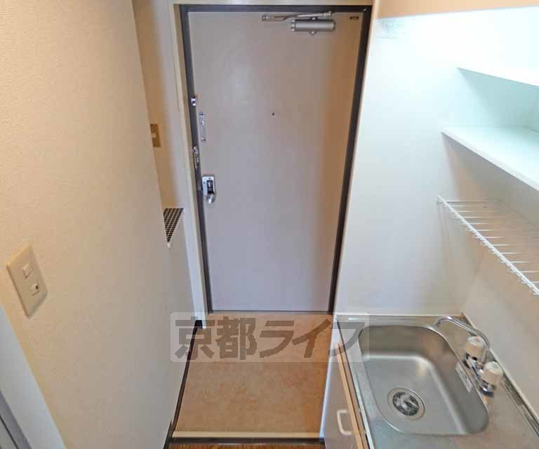 玄関　玄関です。