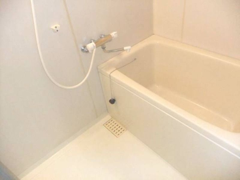 バス・シャワールーム　日々の暮らしに欠かせないお風呂です