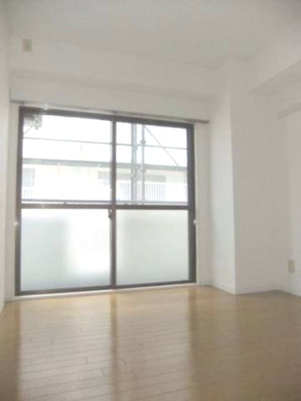 居室・リビング　ゆったりとしたリビングです