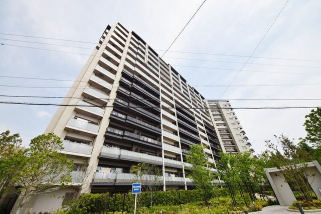 建物外観　★陽当たり良好