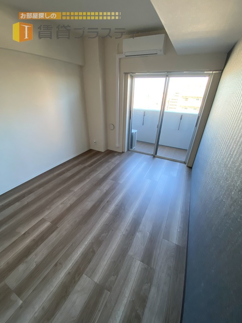 居室・リビング　清潔感のあるお部屋です。