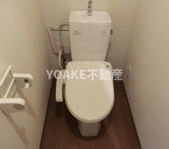 トイレ　画像は別部屋のものです。現況と相違がある場合、現況優先。