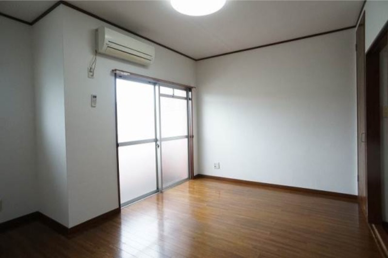 居室・リビング　別号室