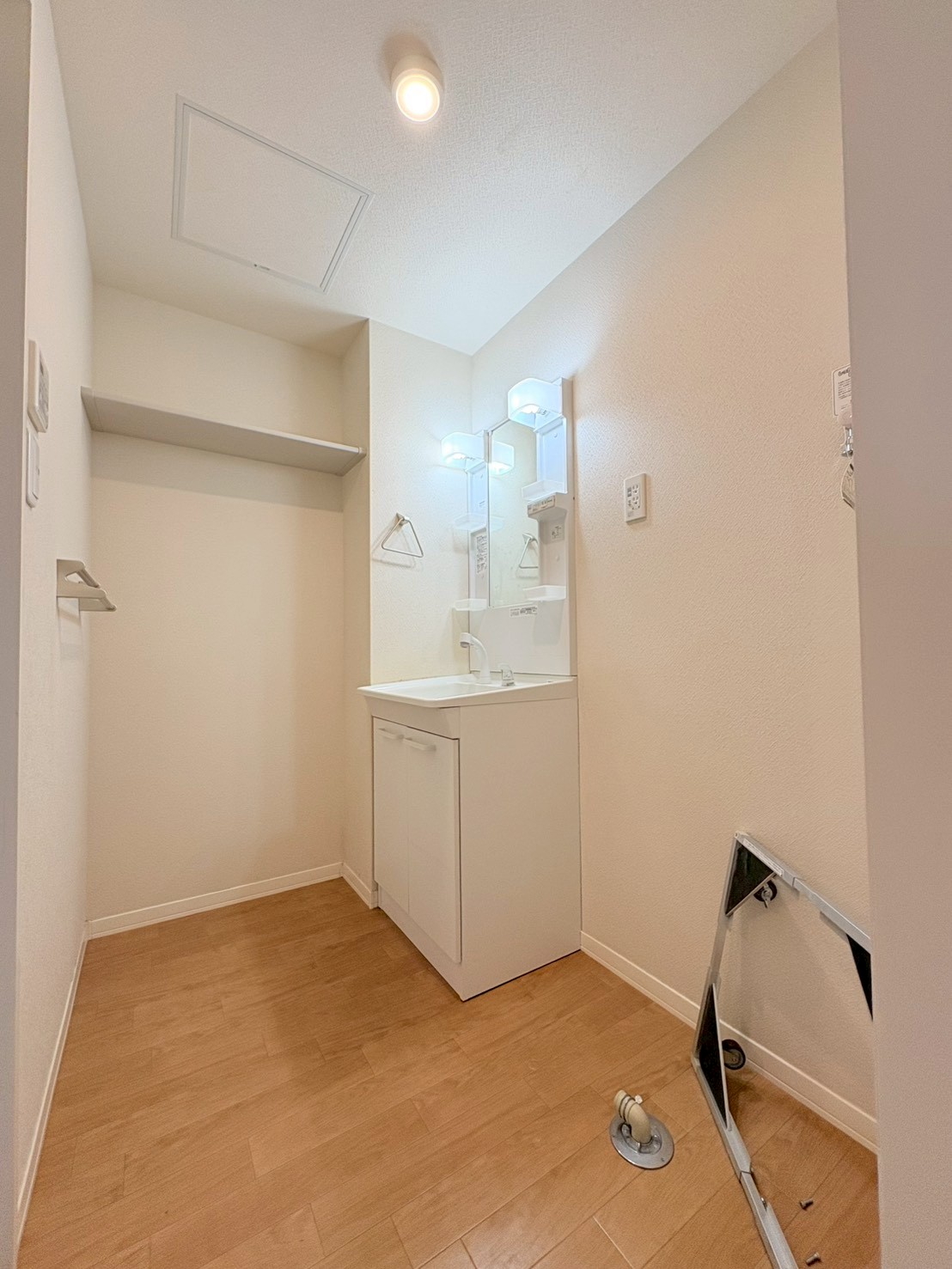 洗面設備　シャンプードレッサーです♪